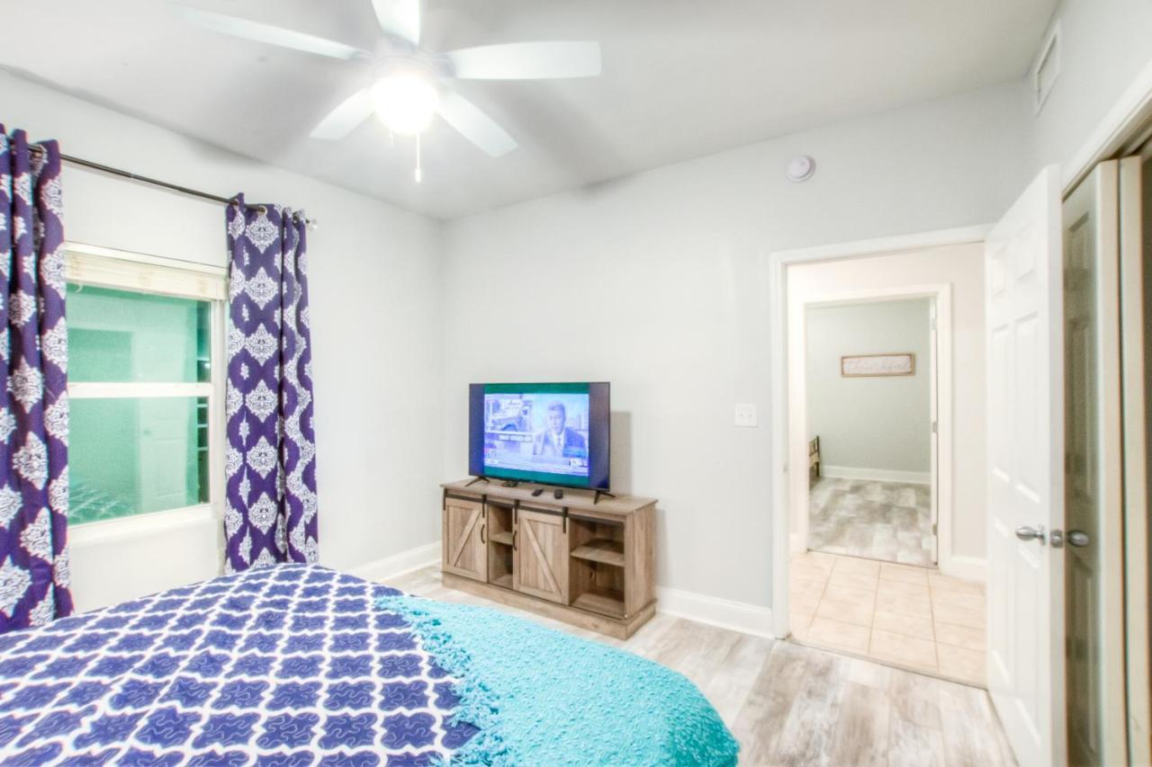 Brand New!Laketown Wharf 334! Beautiful 3 Bd, Great Amenities, And Great Location Панама Сити Бийч Екстериор снимка
