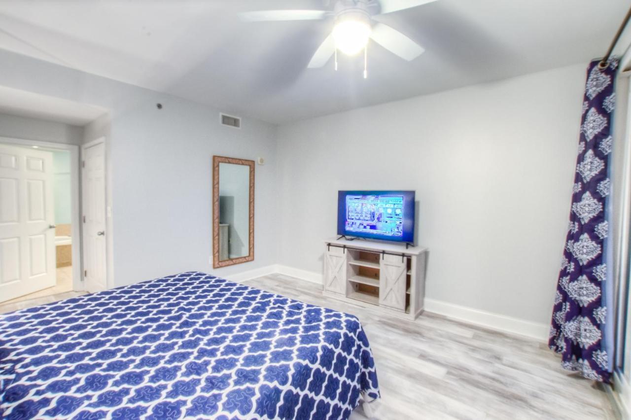 Brand New!Laketown Wharf 334! Beautiful 3 Bd, Great Amenities, And Great Location Панама Сити Бийч Екстериор снимка